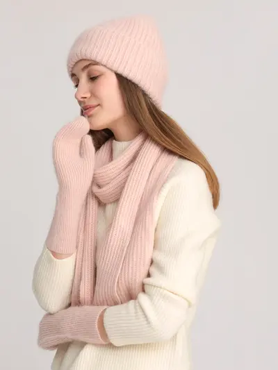 Комплект шапка, варежки и шарф